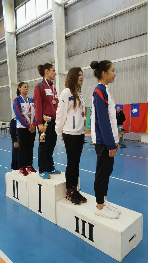 Dóra, podio en Sofía